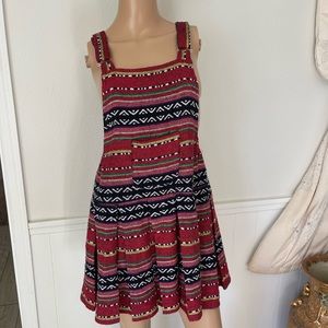 Overall pleated skirt